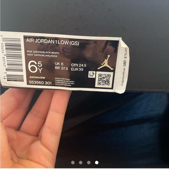 Pine green Jordan 1 low top 6.5Y - Picture 4 of 4